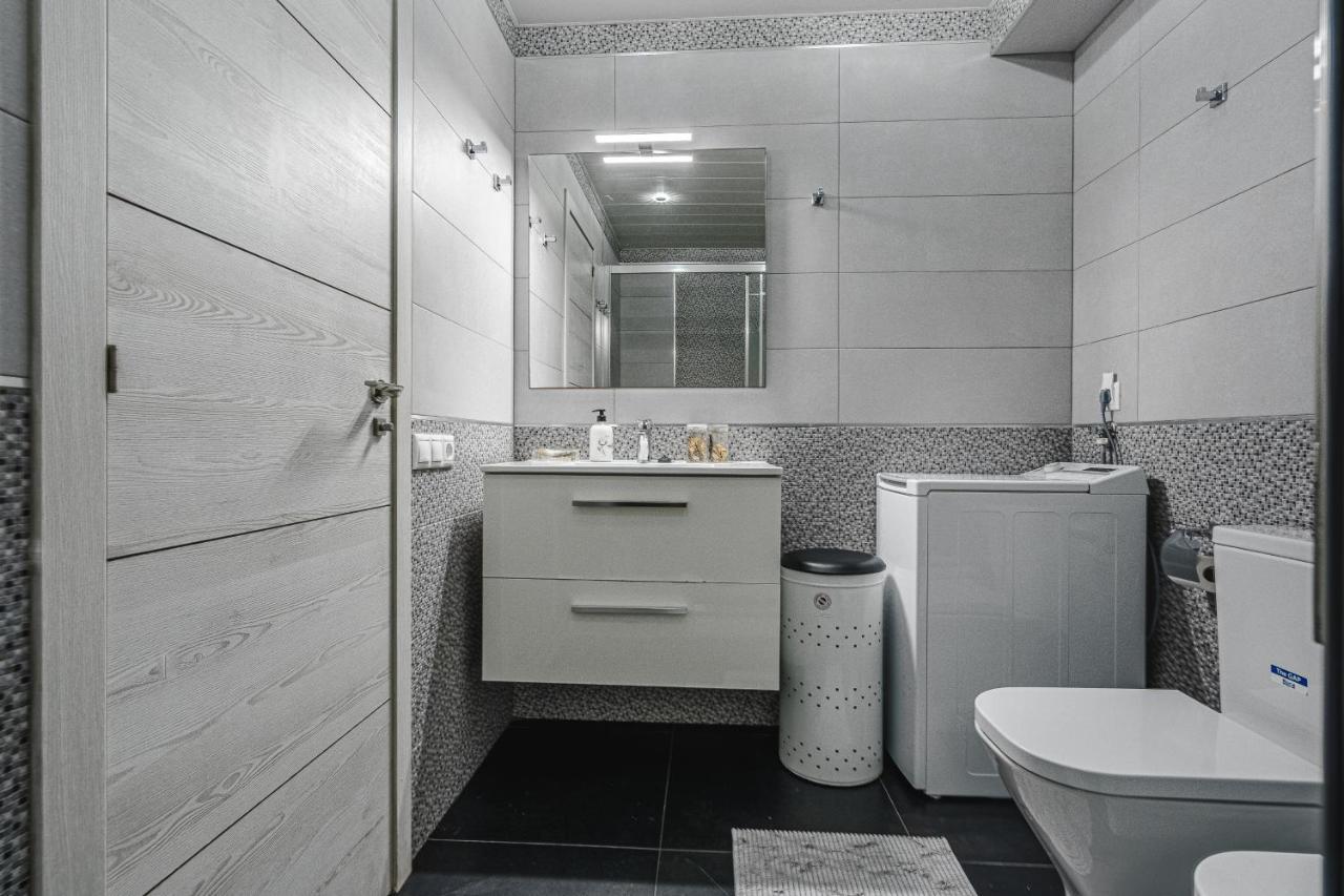Amazing 3 Bedroom Apartment On The First Line Of The Best Las Americas Beach, Air Conditioner And Terrace Ocean View Playa de las Americas (Tenerife) Exterior foto