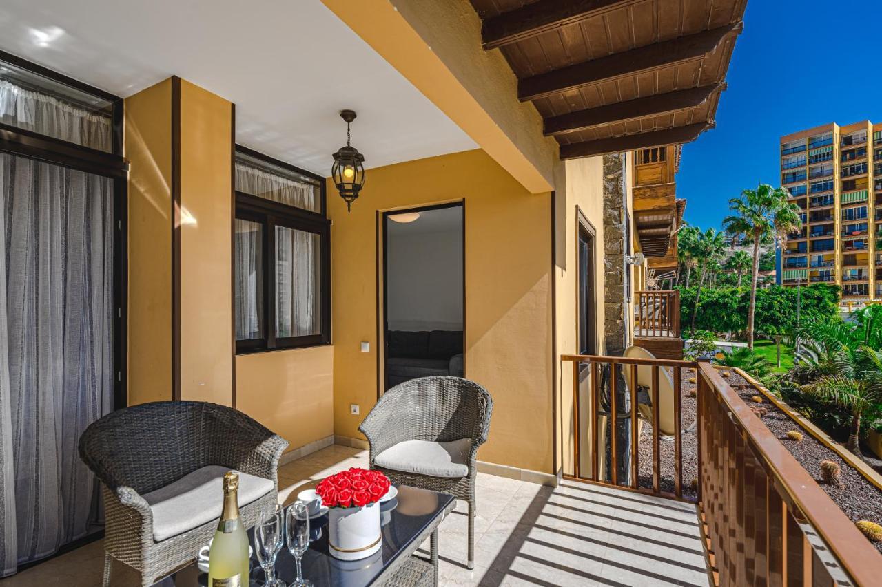 Amazing 3 Bedroom Apartment On The First Line Of The Best Las Americas Beach, Air Conditioner And Terrace Ocean View Playa de las Americas (Tenerife) Exterior foto